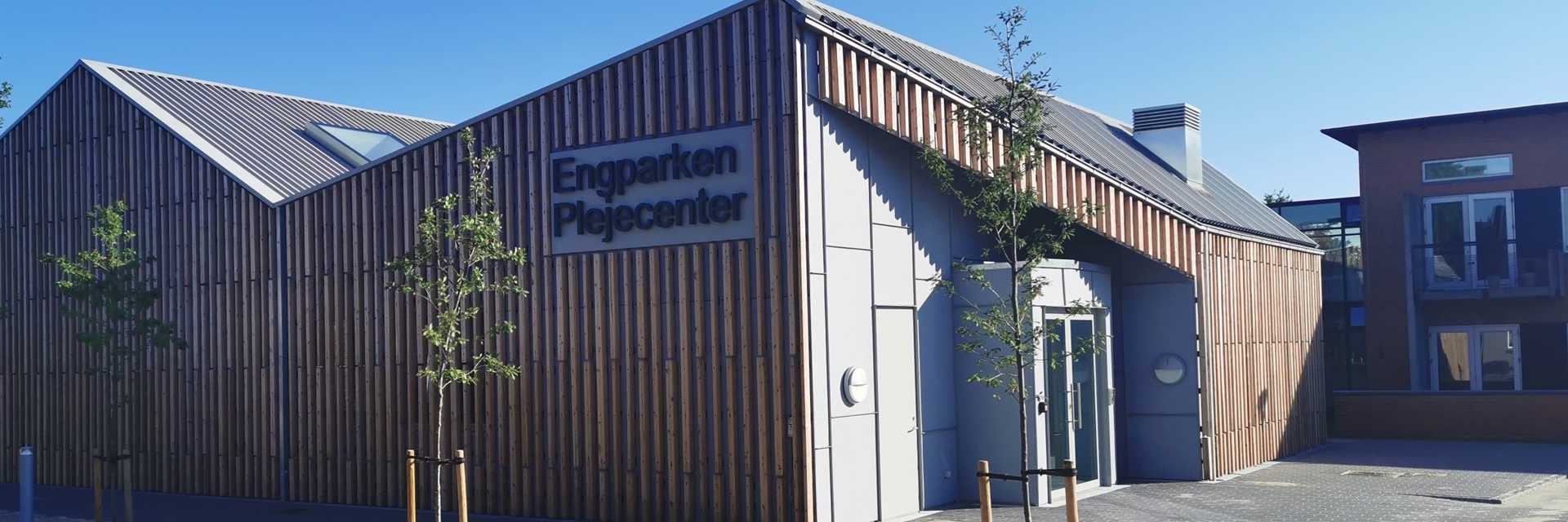 Billede af Engparkens facade